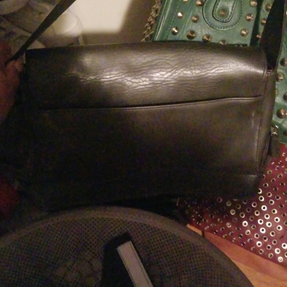 Coach purse - Picture 3 of 4